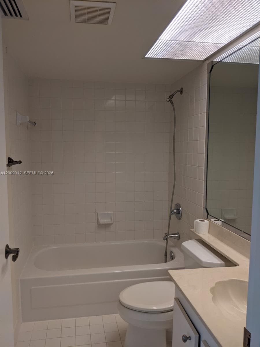 Keys Gate Condo No One, Homestead, FL — 8