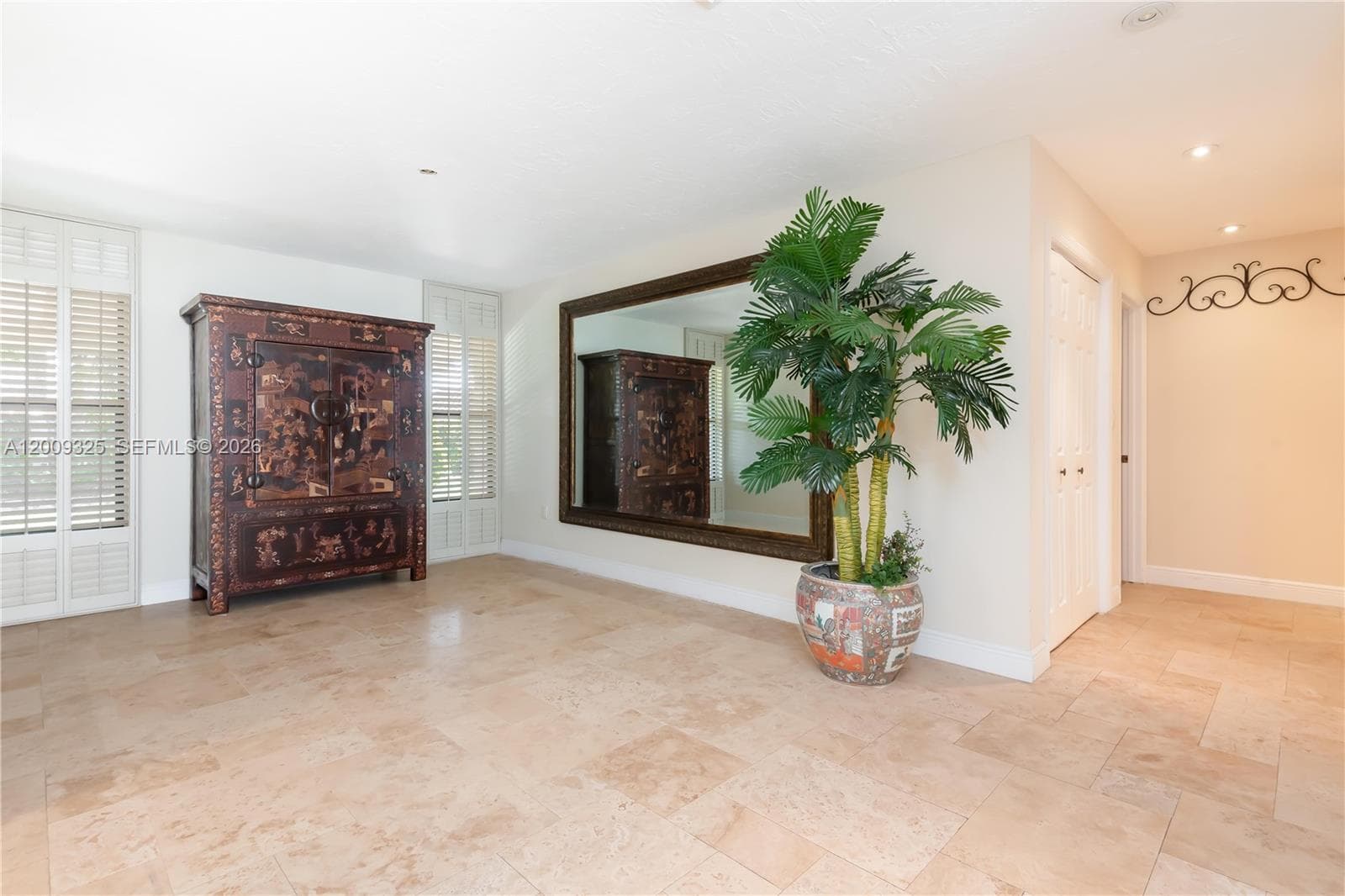 13300 SW 21st St, Miami FL 33175 — 5