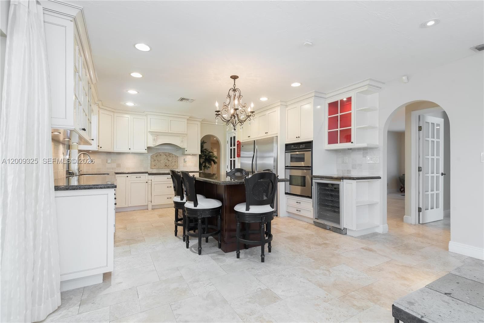 13300 SW 21st St, Miami FL 33175 — 14