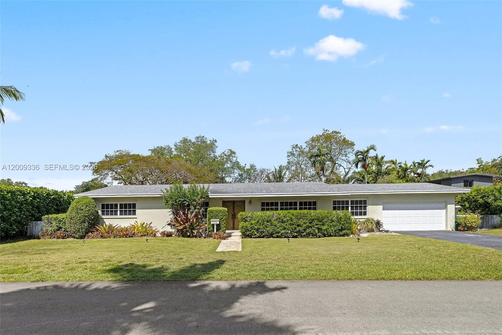 13730 SW 75th Ave, Palmetto Bay FL 33158 — 1