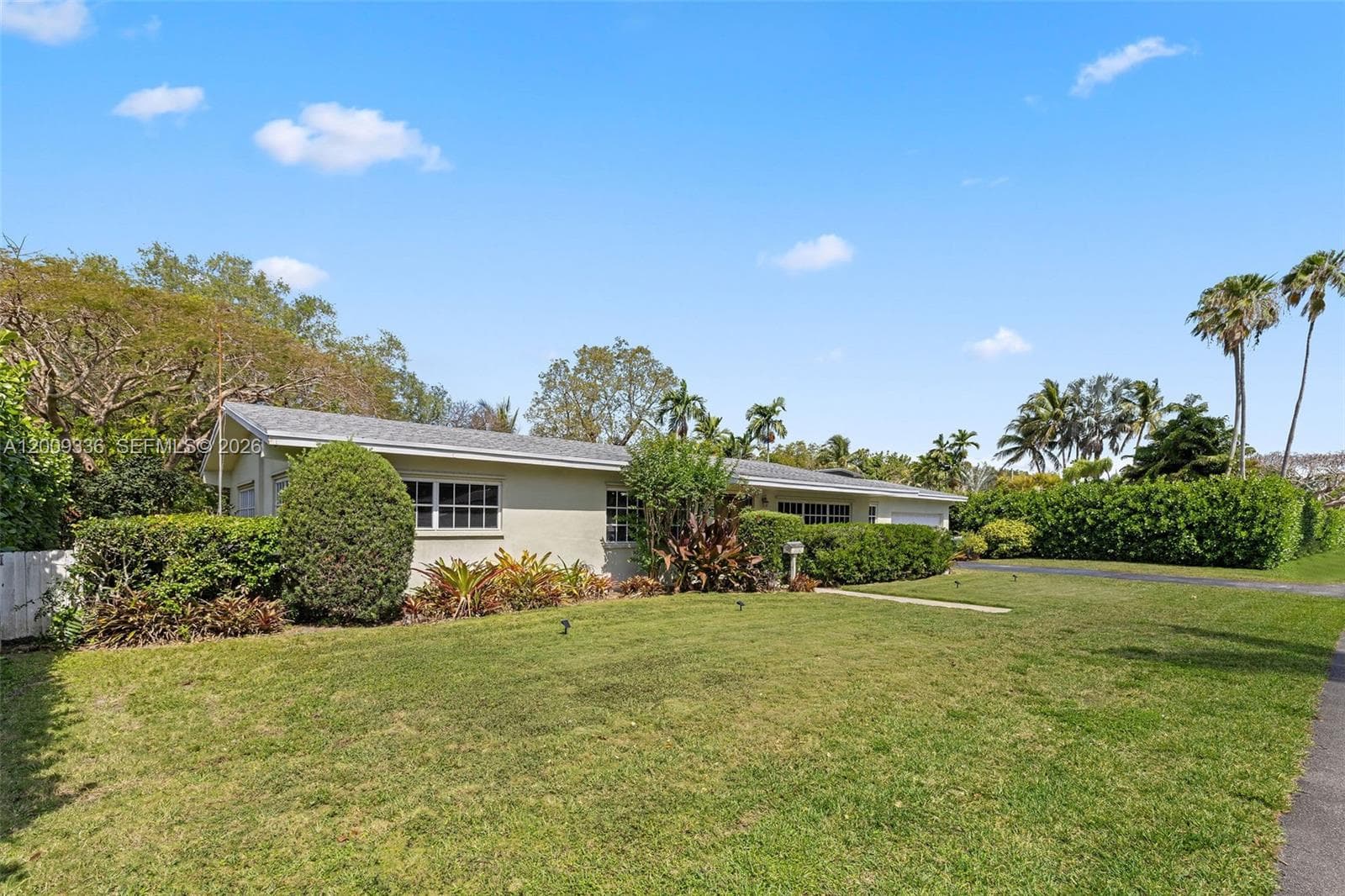 13730 SW 75th Ave, Palmetto Bay FL 33158 — 34