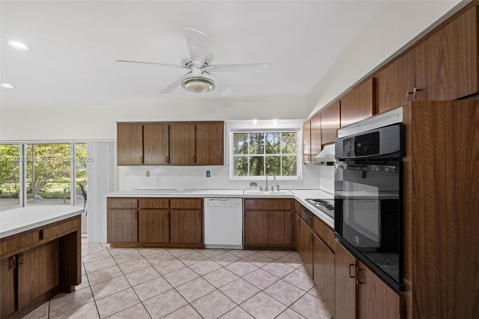 13730 SW 75th Ave, Palmetto Bay FL 33158 — 14