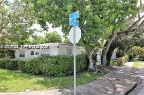 190 NE 90th St # 2, El Portal FL 33138 — 2
