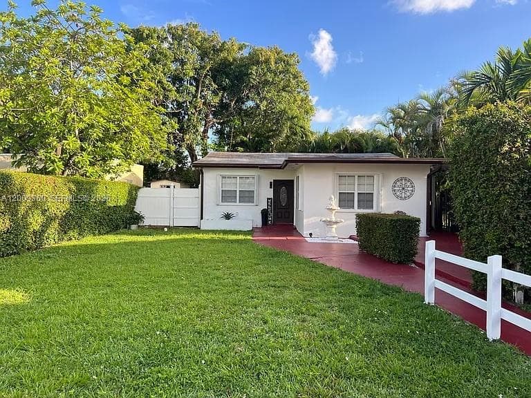 2544 SW 20th St # 2544, Miami FL 33145 — 3