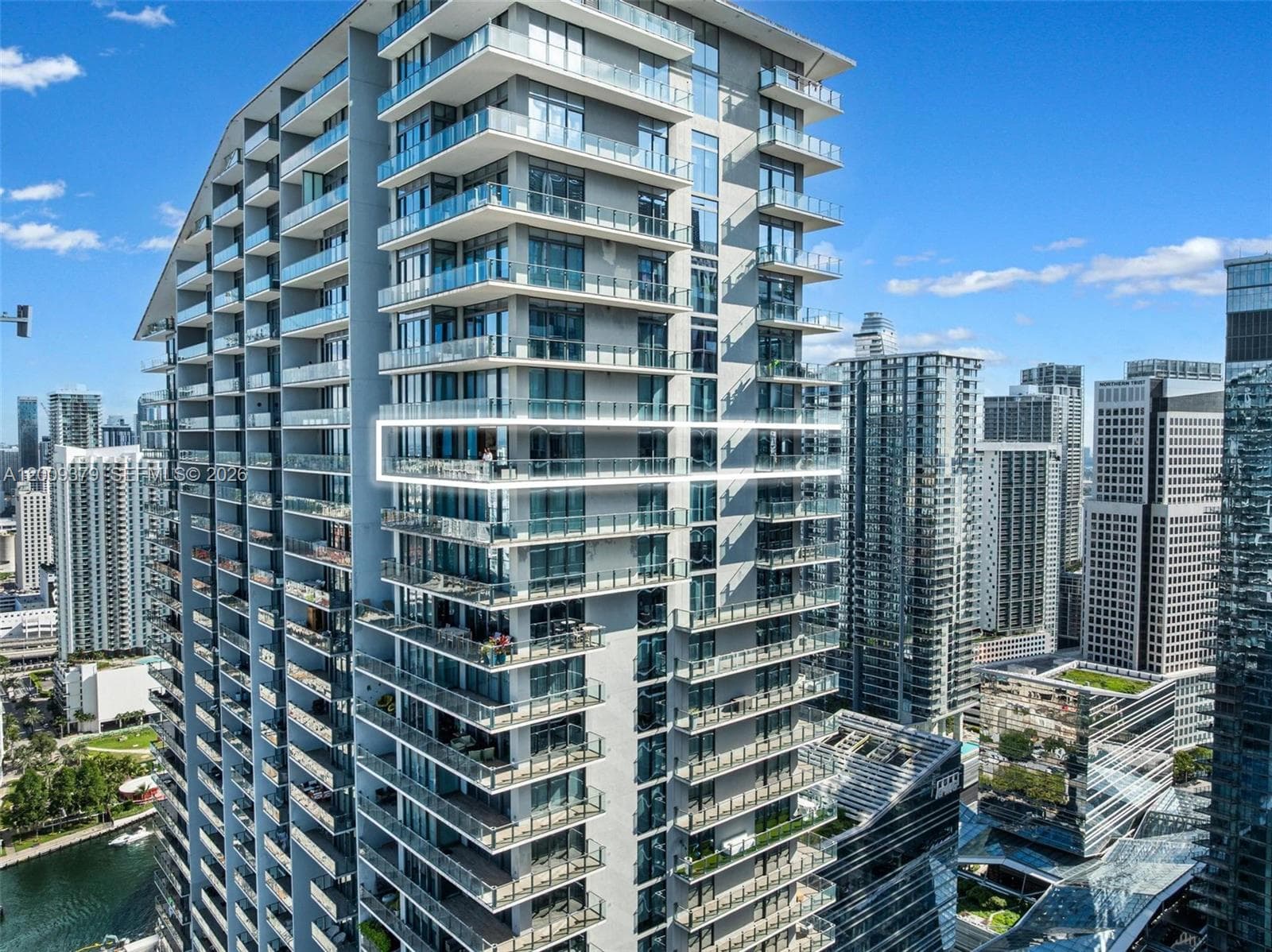 88 SW 7th St # 3801, Miami FL 33130 — 52