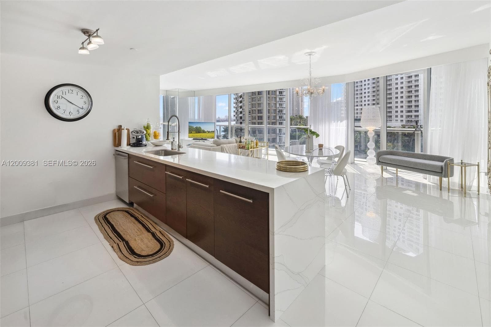 465 Brickell Ave # 701, Miami FL 33131 — 3