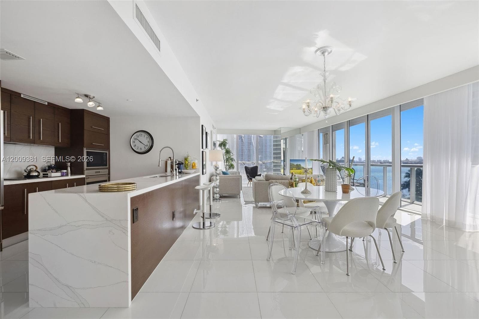 465 Brickell Ave # 701, Miami FL 33131 — 9