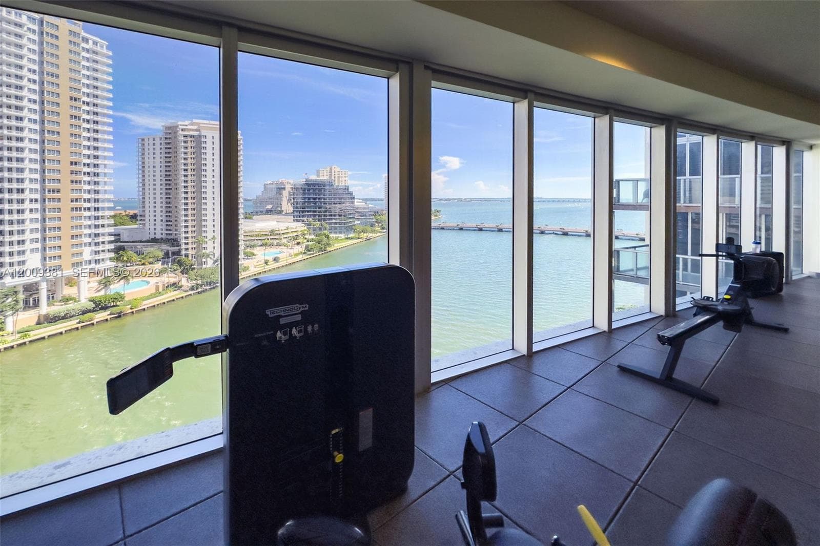 465 Brickell Ave # 701, Miami FL 33131 — 51