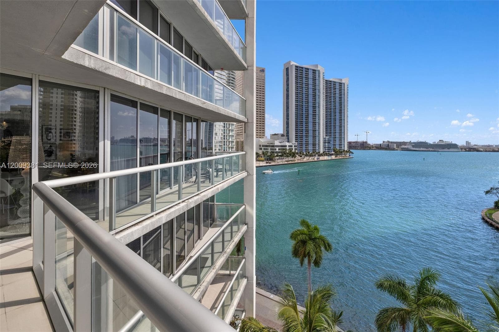 465 Brickell Ave # 701, Miami FL 33131 — 21