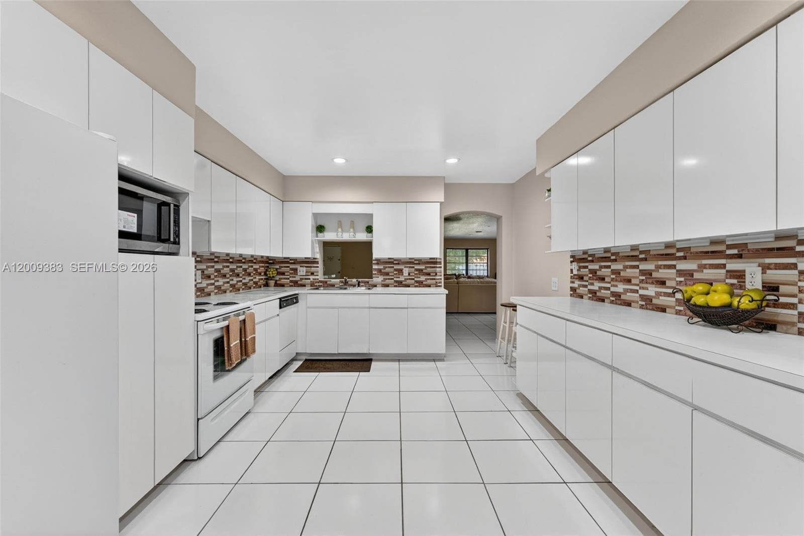 2450 NW 108th St, Miami FL 33167 — 18