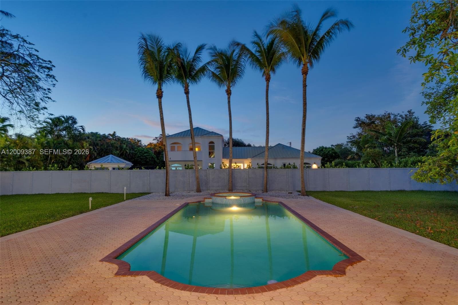 8479 SW 122nd St, Miami FL 33156 — 72