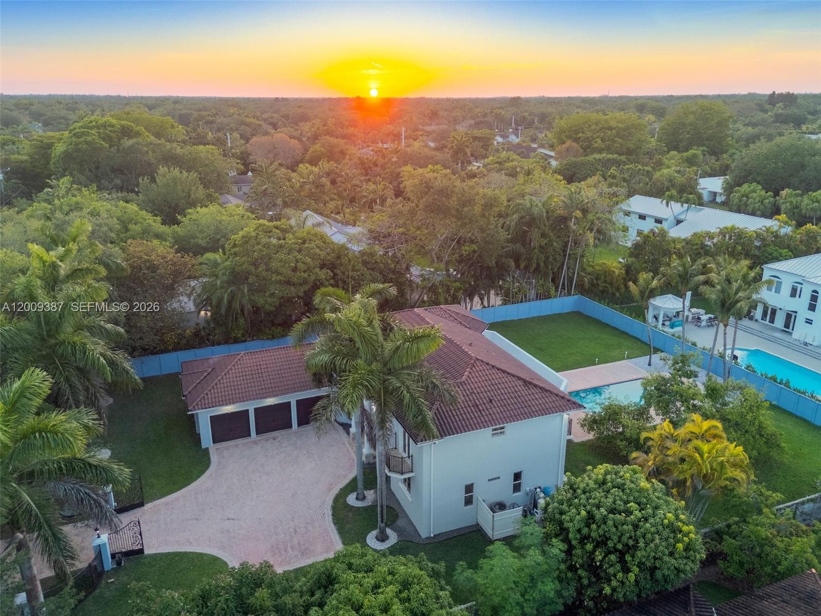 8479 SW 122nd St, Miami FL 33156 — 67
