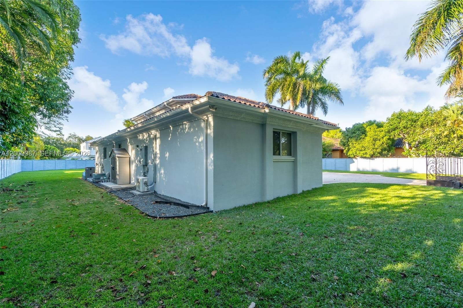 8479 SW 122nd St, Miami FL 33156 — 41