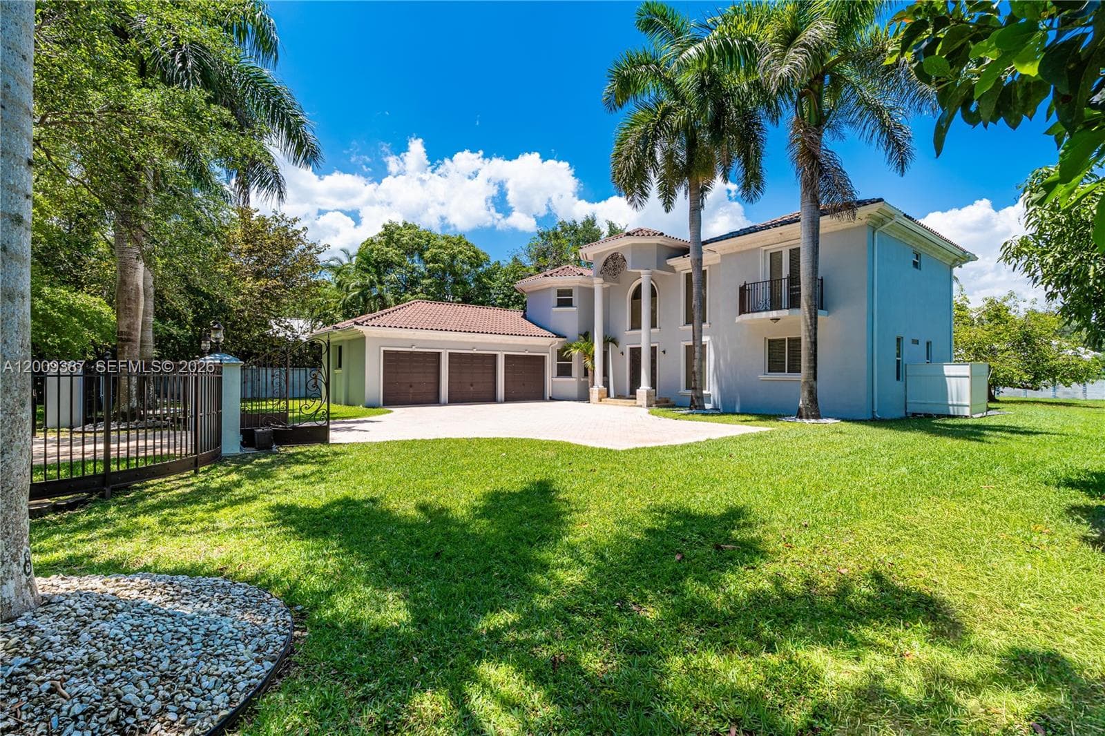 8479 SW 122nd St, Miami FL 33156 — 4