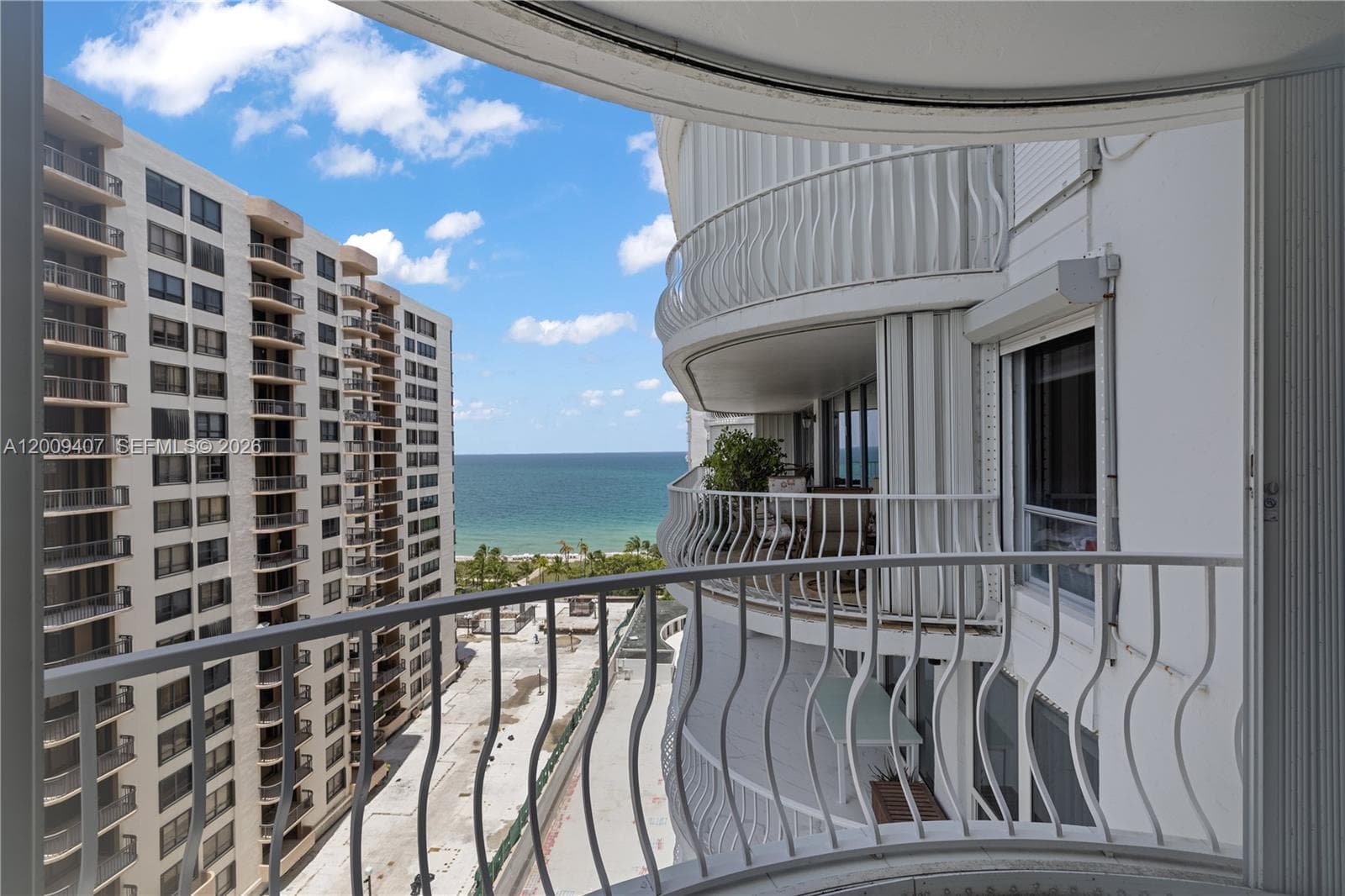10155 Collins Ave # 1210, Bal Harbour FL 33154 — 35
