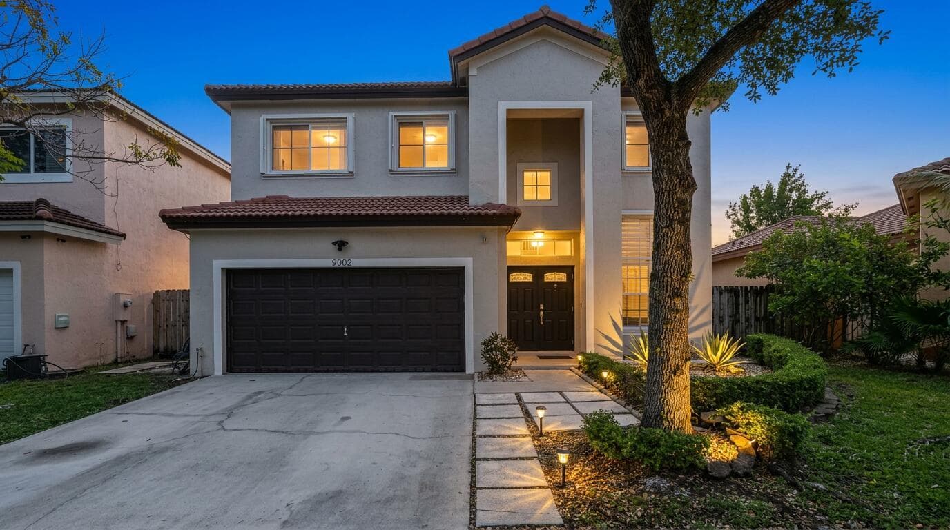 9002 SW 214th Lane, Cutler Bay FL 33189 — 1
