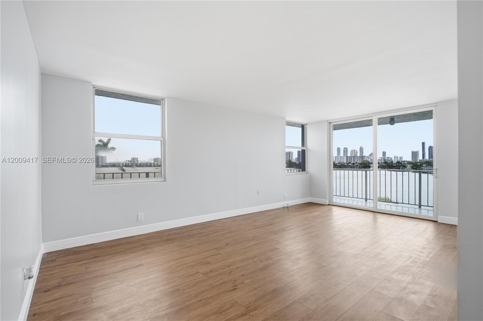 16570 NE 26th Ave # 5A, North Miami Beach FL 33160 — 1