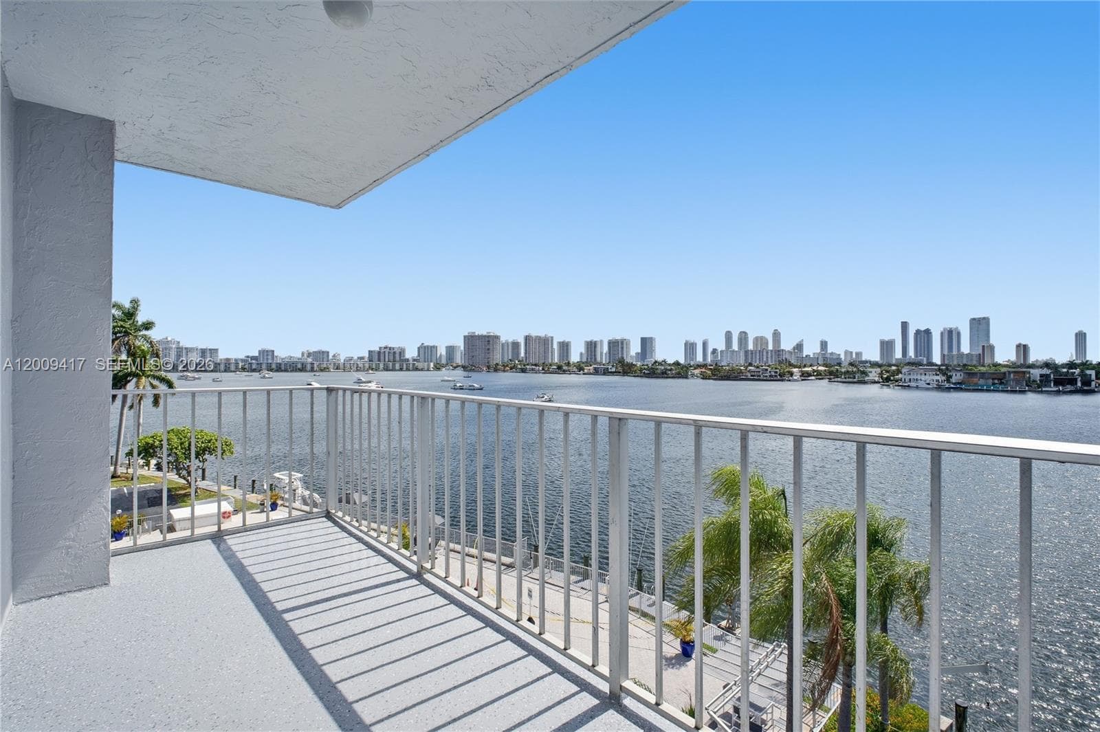16570 NE 26th Ave # 5A, North Miami Beach FL 33160 — 15