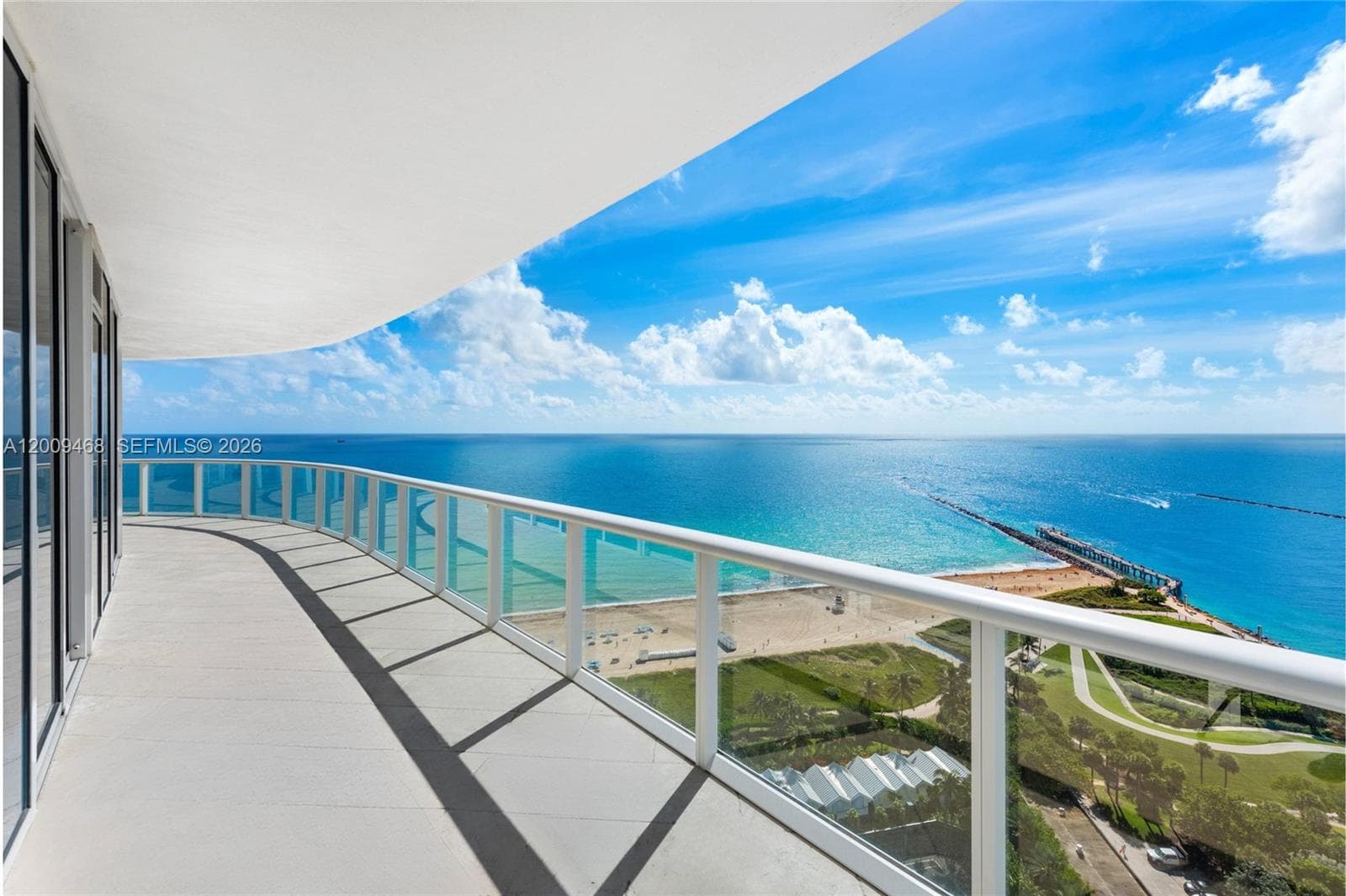100 S Pointe Dr # 1206, Miami Beach FL 33139 — 37