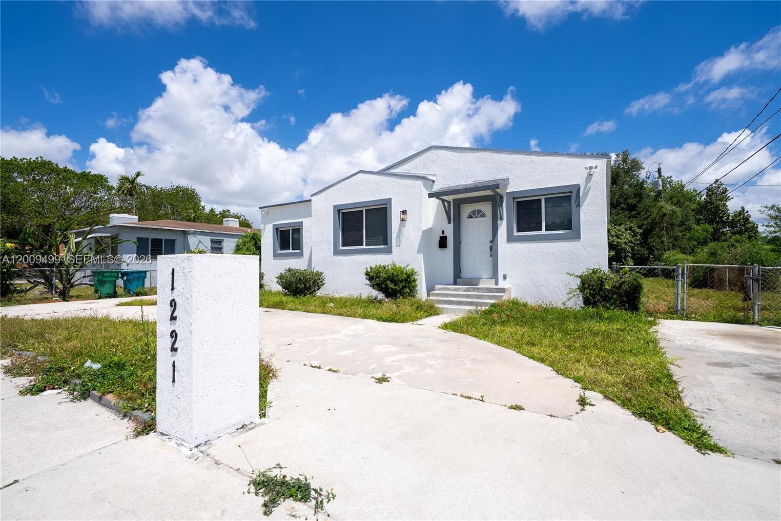 1221 NW 75th St # 0, Miami FL 33147 — 2