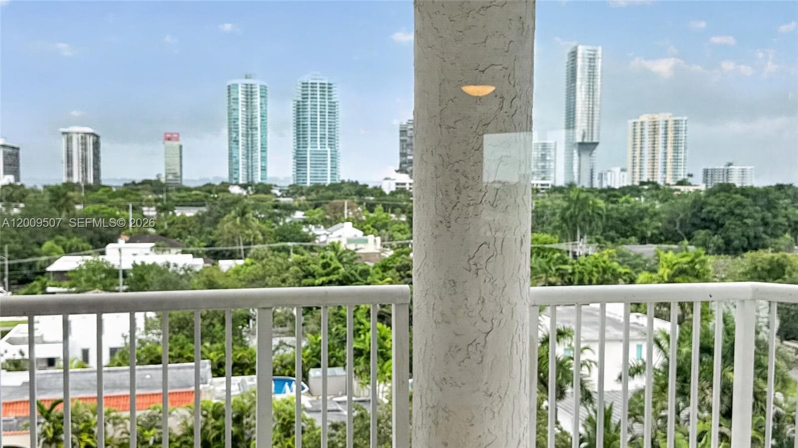 280 SW 20th Rd # 904, Miami FL 33129 — 33