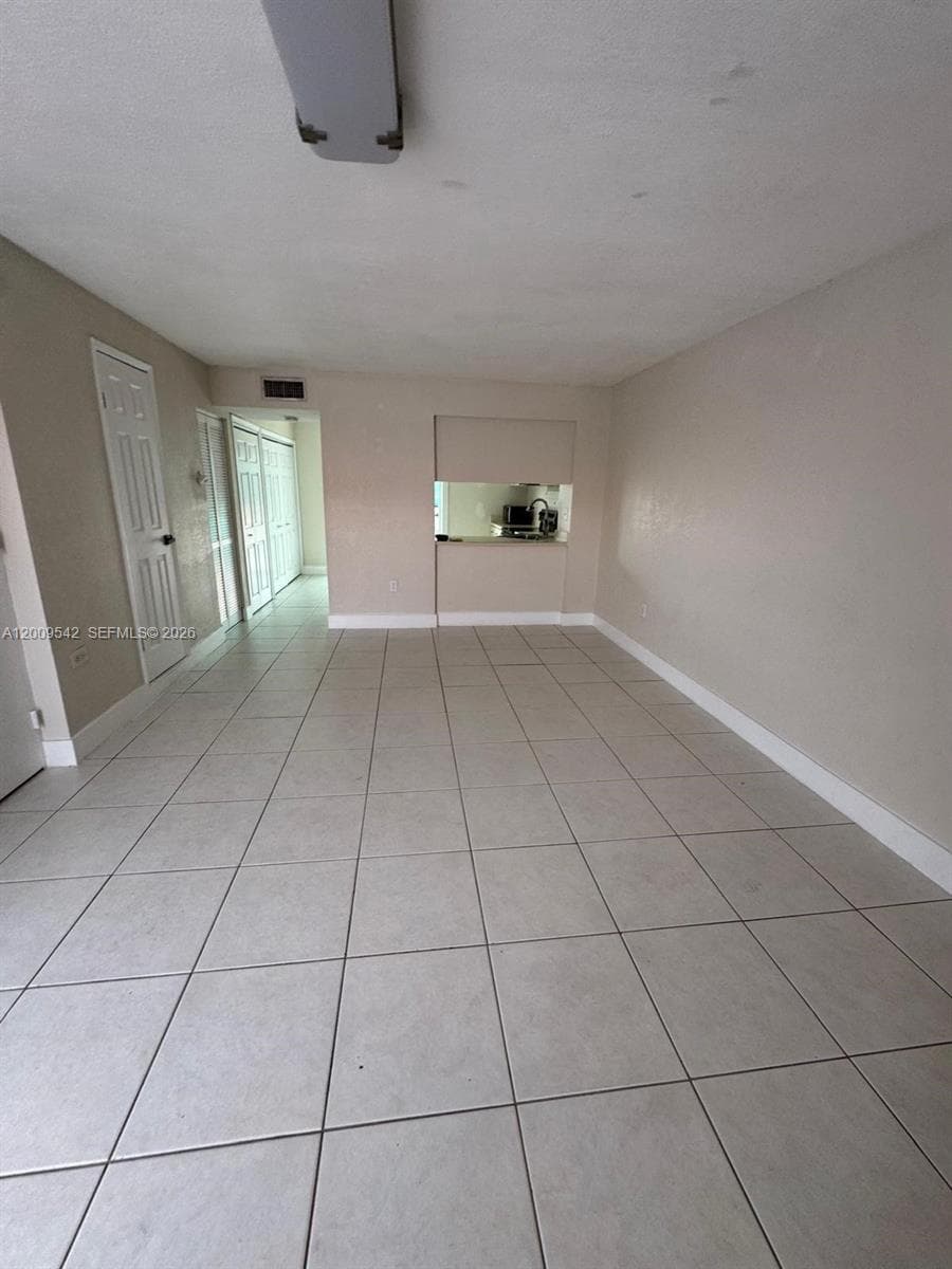2186 W 60th St # 20208, Hialeah FL 33016 — 1