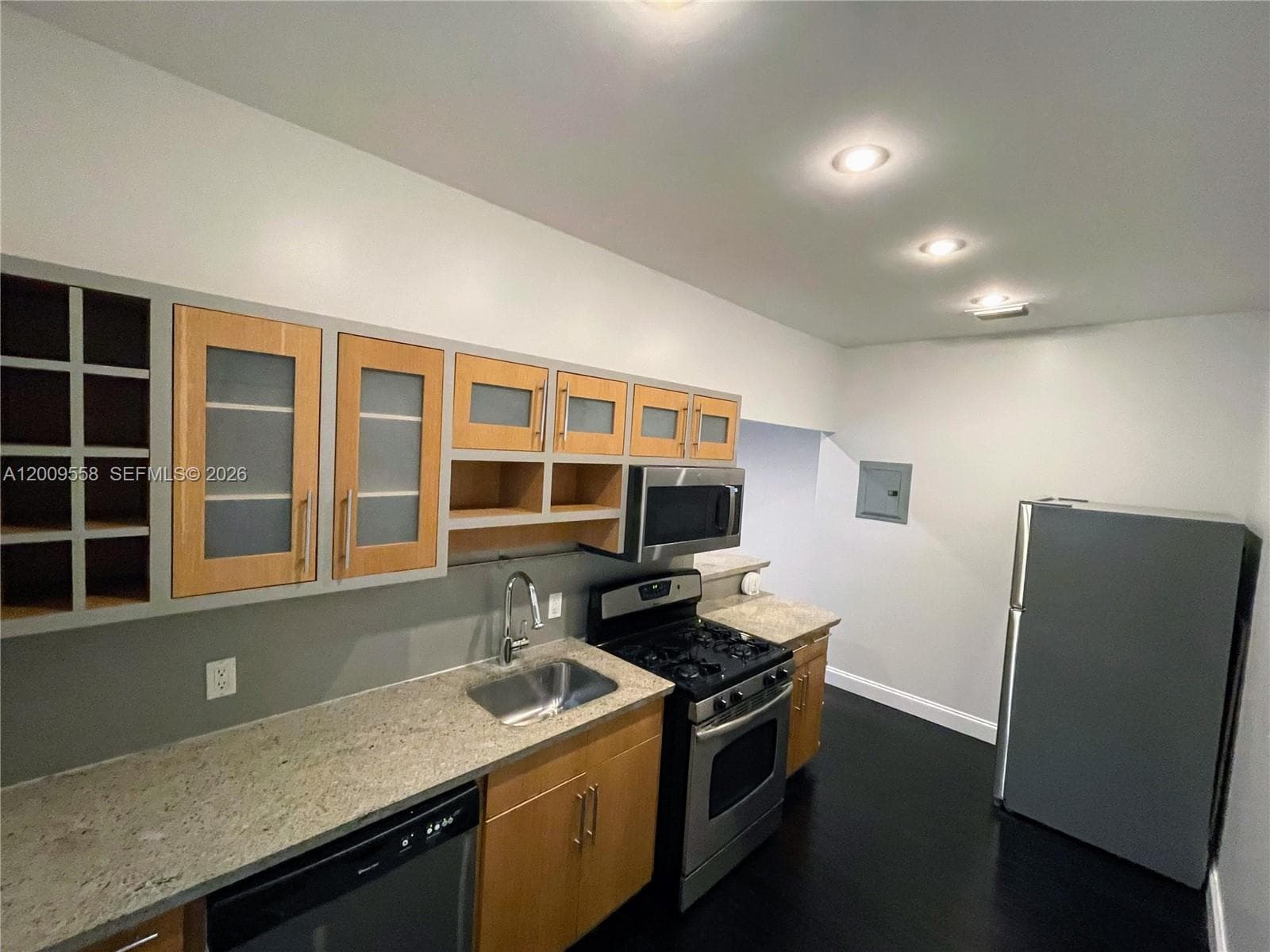 815 Euclid Ave # 9, Miami Beach FL 33139 — 6