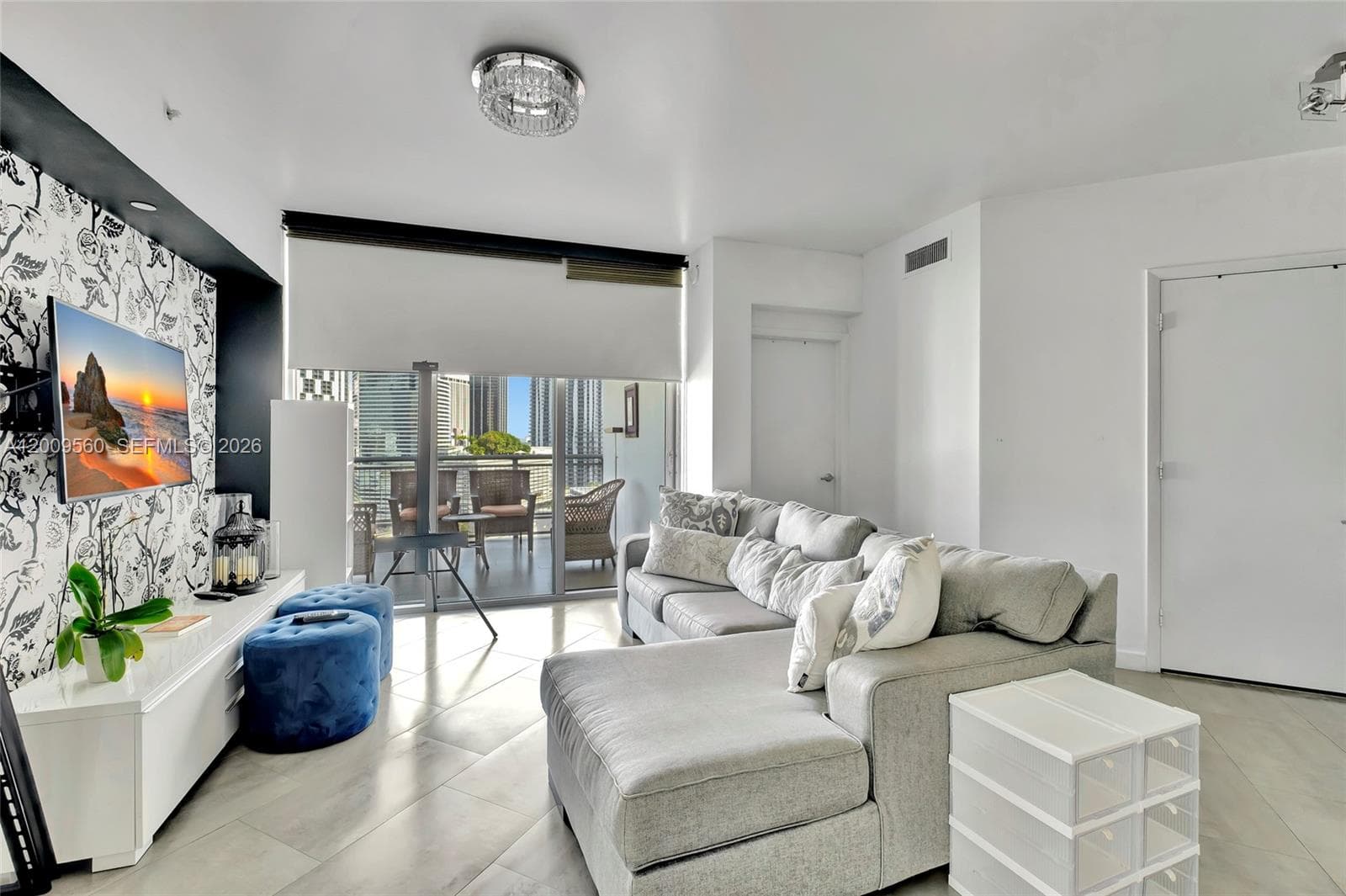 350 S Miami Ave # 1703, Miami FL 33130 — 2