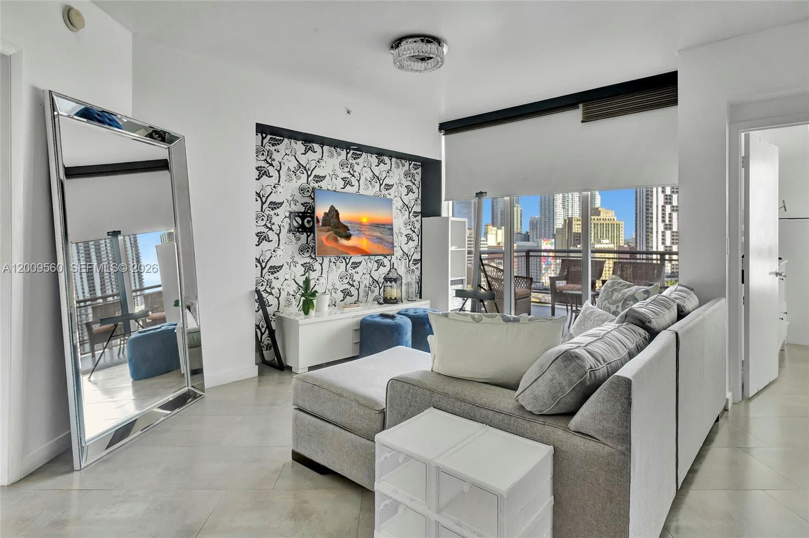 350 S Miami Ave # 1703, Miami FL 33130 — 1
