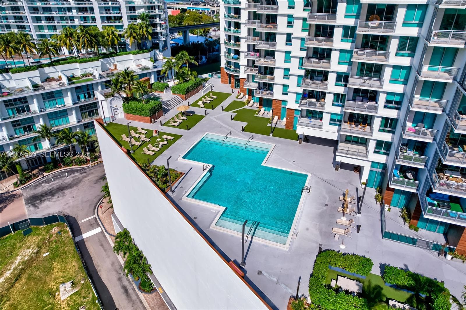 350 S Miami Ave # 1703, Miami FL 33130 — 8