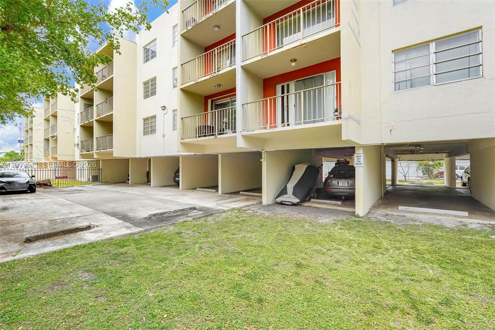 1225 NE 124th St # 49C, North Miami FL 33161 — 19