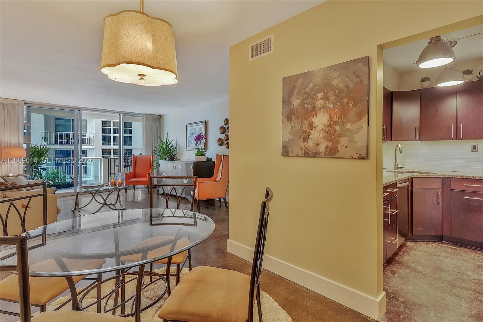 1200 West Ave # 423, Miami Beach FL 33139 — 2
