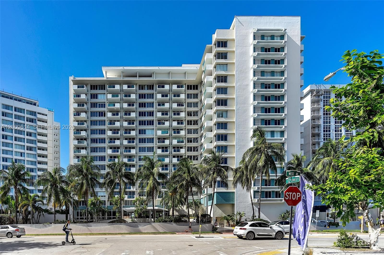 1200 West Ave # 423, Miami Beach FL 33139 — 33