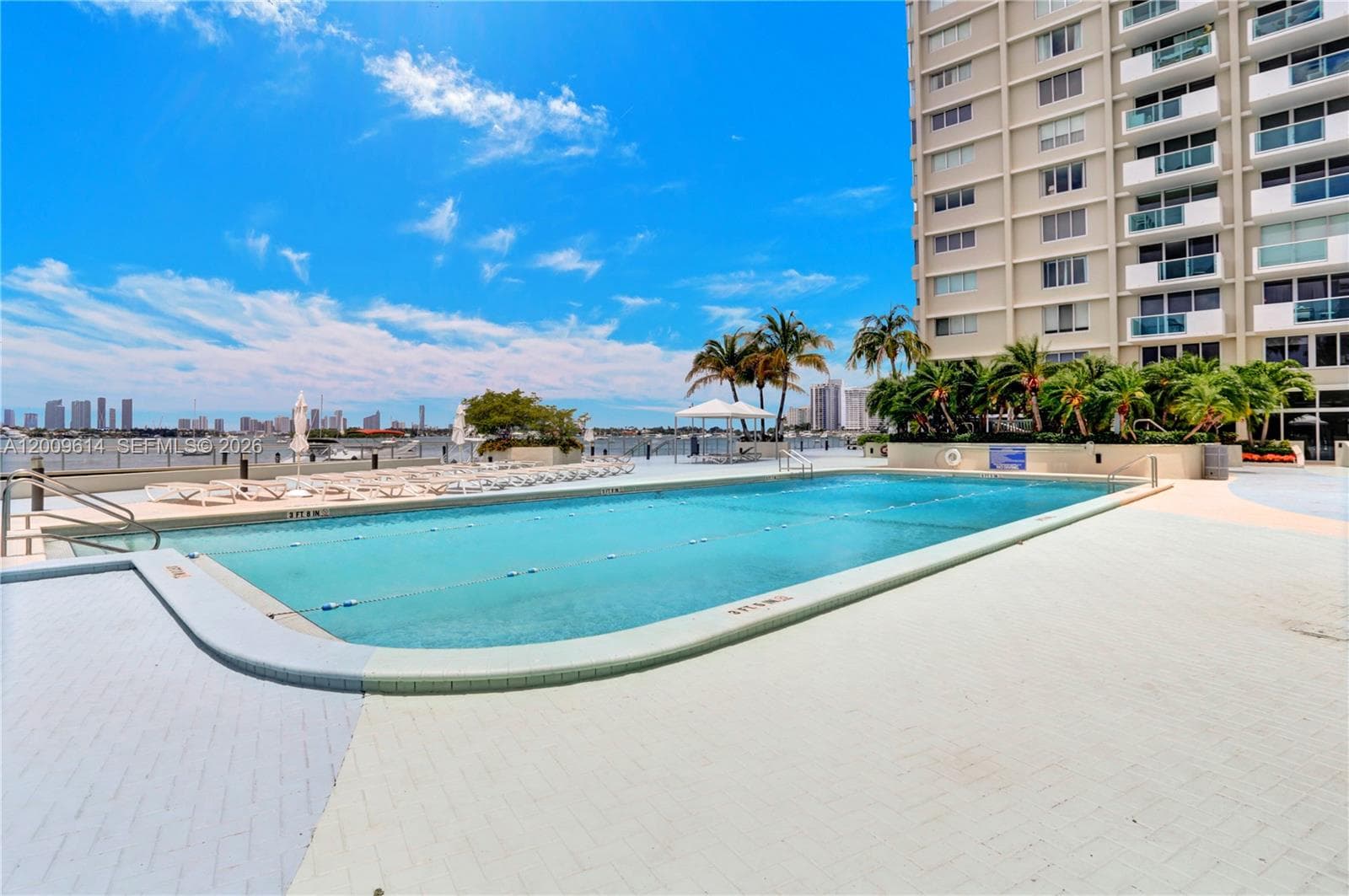 1200 West Ave # 423, Miami Beach FL 33139 — 41