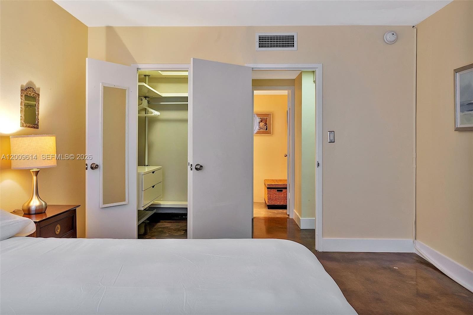 1200 West Ave # 423, Miami Beach FL 33139 — 31