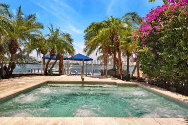 1200 West Ave # 423, Miami Beach FL 33139 — 60