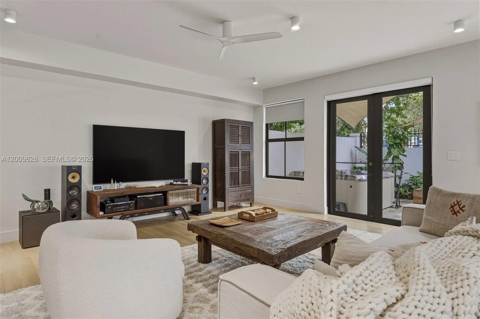 3036 Mcdonald Street, Miami FL 33133 — 9