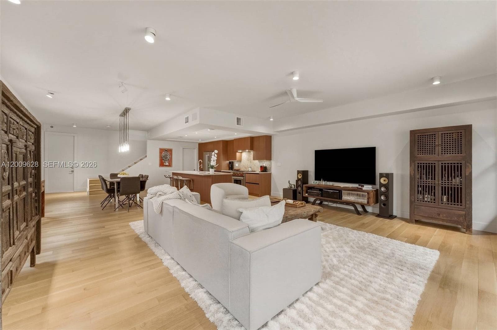 3036 Mcdonald Street, Miami FL 33133 — 11
