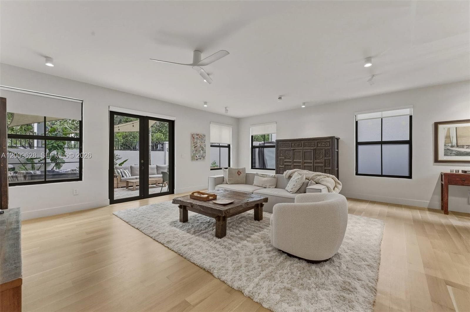 3036 Mcdonald Street, Miami FL 33133 — 8