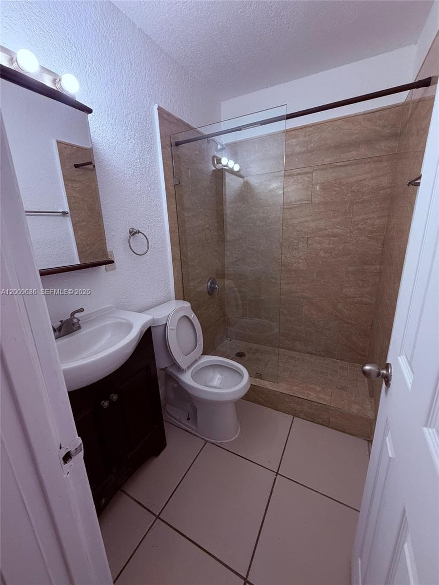 590 NW 46th St # 2, Miami FL 33127 — 5