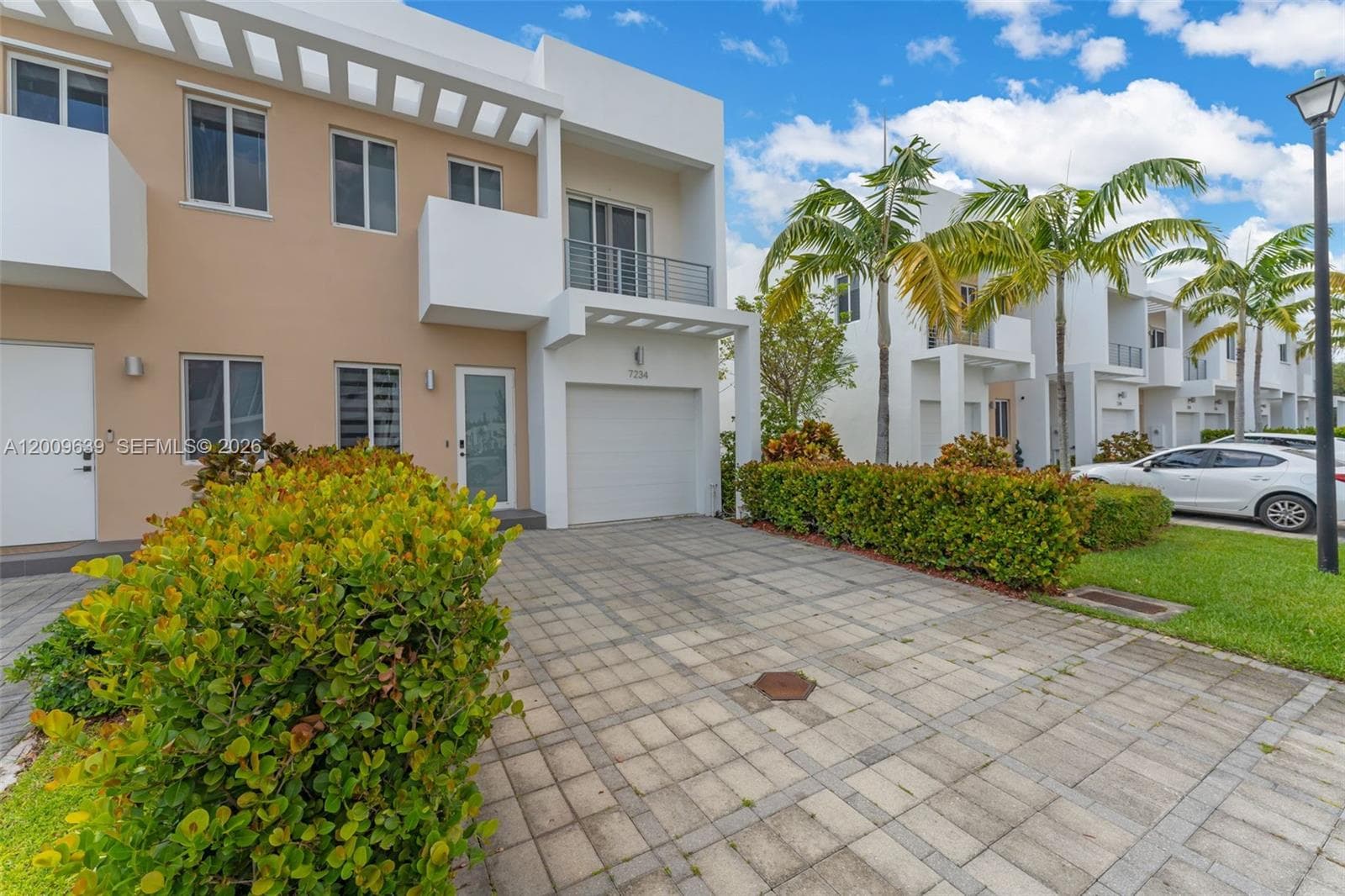 7234 NW 103rd Path, Doral FL 33178 — 3