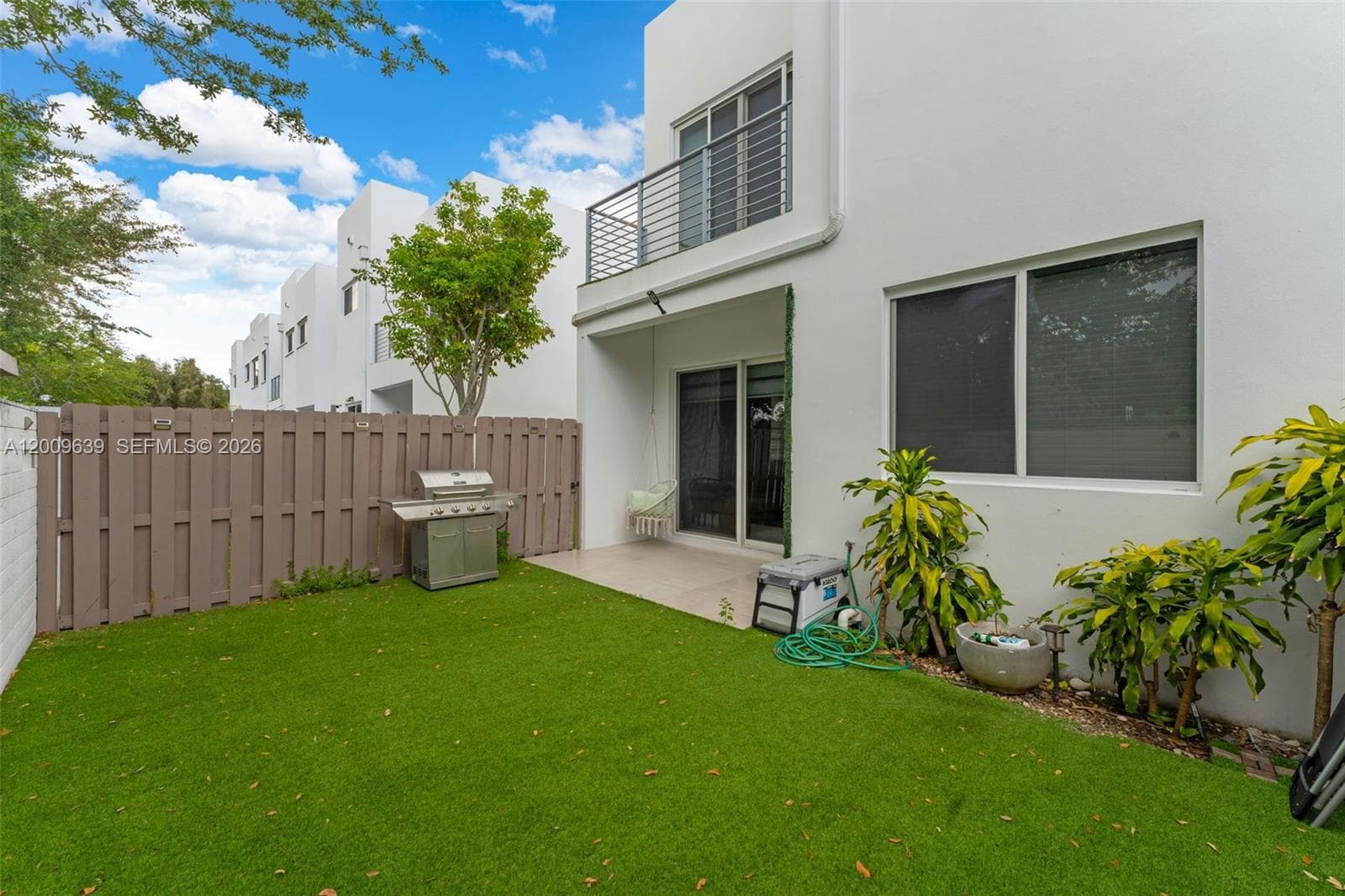 7234 NW 103rd Path, Doral FL 33178 — 36