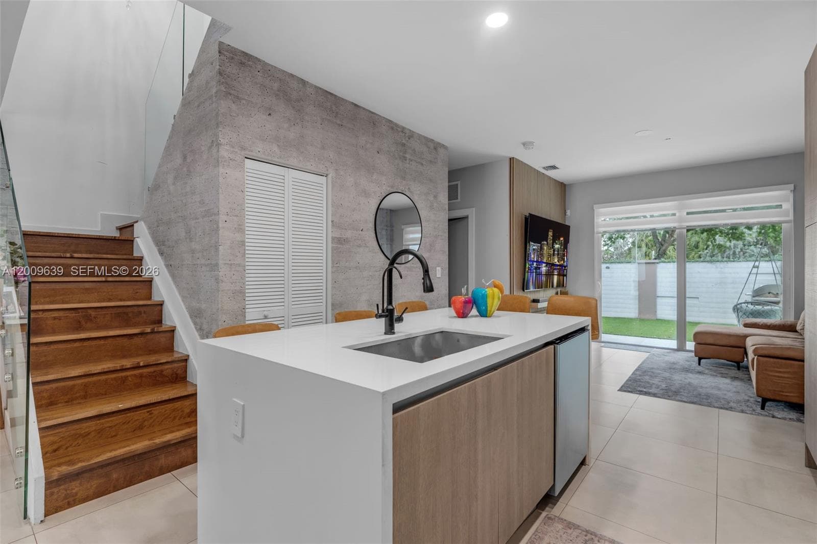 7234 NW 103rd Path, Doral FL 33178 — 5