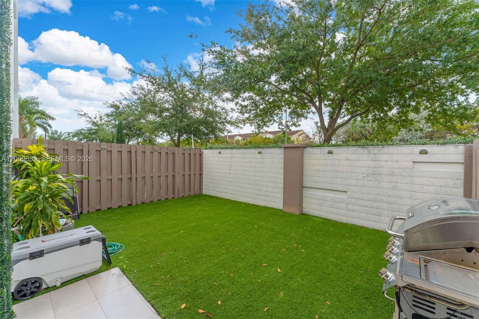 7234 NW 103rd Path, Doral FL 33178 — 37