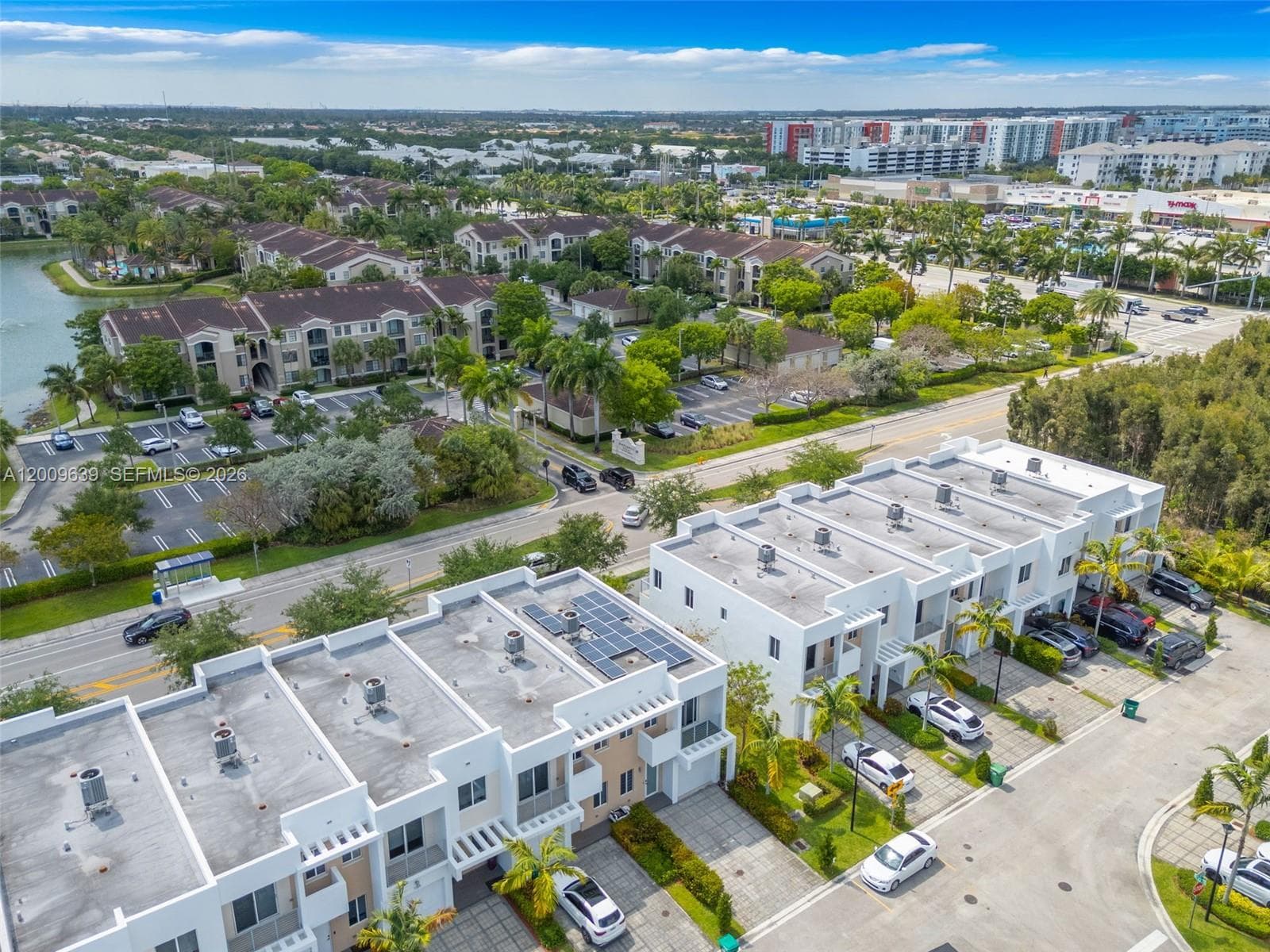 7234 NW 103rd Path, Doral FL 33178 — 40
