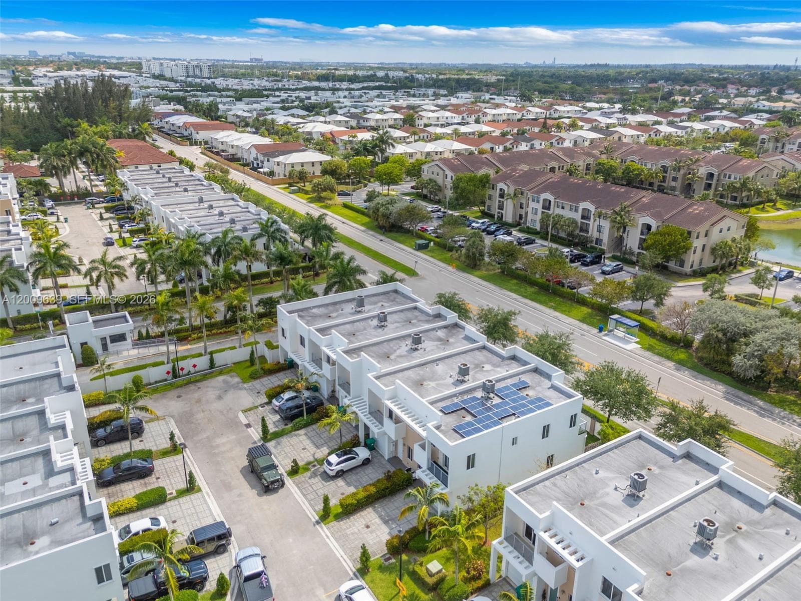 7234 NW 103rd Path, Doral FL 33178 — 39