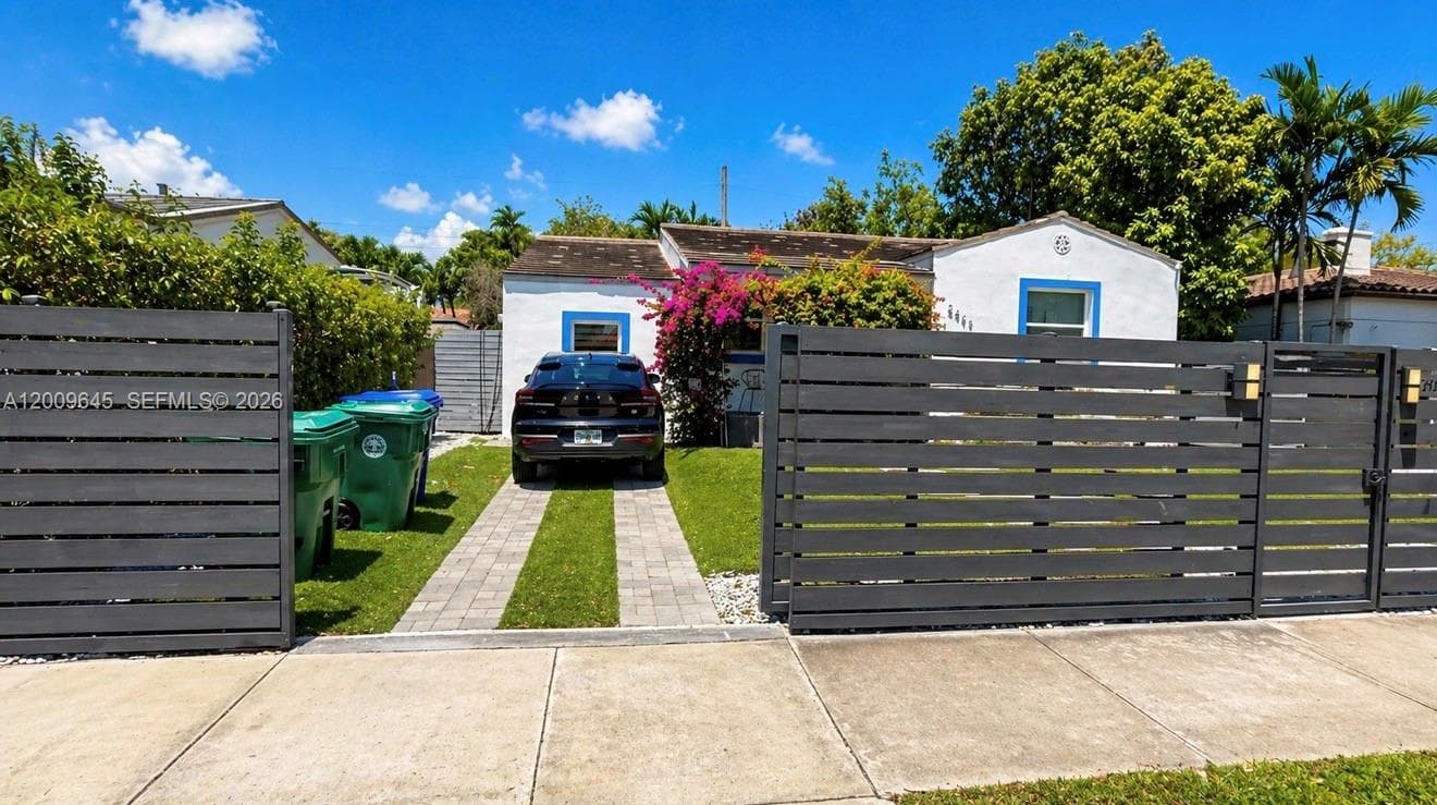 2425 SW 21st Ter # 1, Miami FL 33145 — 10