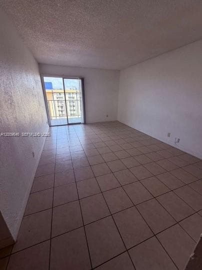 4550 NW 9th St # 911E, Miami FL 33126 — 2