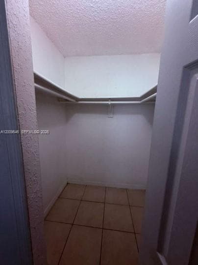 4550 NW 9th St # 911E, Miami FL 33126 — 5