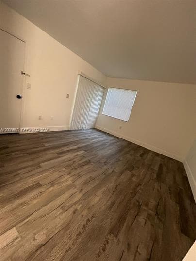8875 Fontainebleau Blvd # 201, Miami FL 33172 — 7